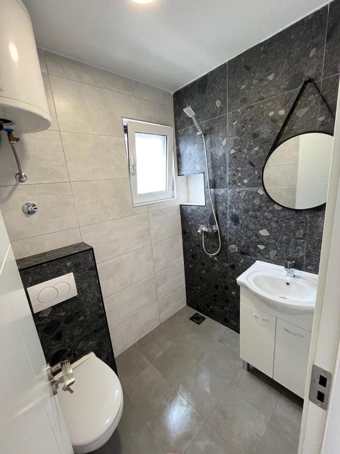 באר Lana Apartmani מראה חיצוני תמונה
