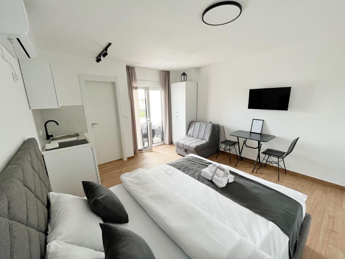 באר Lana Apartmani מראה חיצוני תמונה