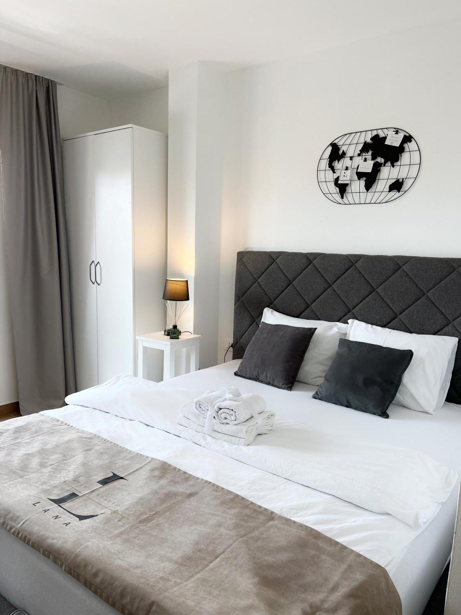 באר Lana Apartmani מראה חיצוני תמונה